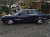 Gebraucht BMW 524 125 PS (91 kW) 1985 Blau Limousine
