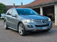 Gebraucht Mercedes ML350 224 PS (164 kW) 2010 Silber SUV