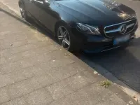 Gebraucht Mercedes E220 194 PS (142 kW) 2018 Schwarz Cabrio
