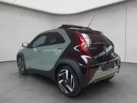 Gebraucht Toyota Aygo X Lounge 92 PS (67 kW) 2026 Grün SUV