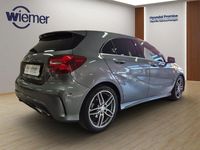 Gebraucht Mercedes A180 122 PS (89 kW) 2016 Grau Limousine