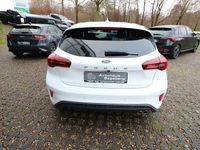 Gebraucht Ford Focus ST-Line 125 PS (91 kW) 2024 Weiß Limousine