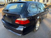 Second-hand BMW 525 218 CP (160 kW) 2007 Albastru Break
