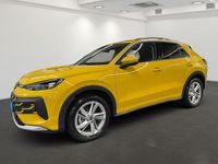 Gebraucht VW T-Roc Life 150 PS (110 kW) 2025 Canary yellow SUV