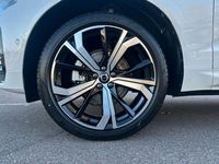 Gebraucht Volvo XC60 Plus 250 PS (183 kW) 2025 Crystal weiß perleffekt SUV