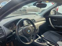 Gebraucht BMW 116 116 PS (85 kW) 2011 Schwarz Kleinwagen