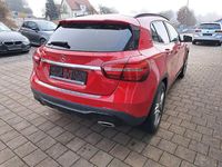 Gebraucht Mercedes GLA220 184 PS (135 kW) 2019 Jupiterrot uni SUV