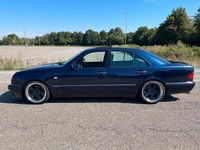 Gebraucht Mercedes E430 290 PS (213 kW) 1998 Blau Limousine