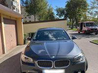 Gebraucht BMW 530 258 PS (189 kW) 2016 Grau Limousine