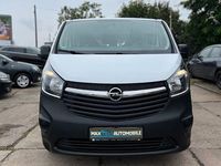 Gebraucht Opel Vivaro 120 PS (88 kW) 2019 Weiß Van / Kleinbus