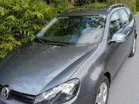 Gebraucht VW Golf VI 105 PS (77 kW) 2011 Grau Kleinwagen