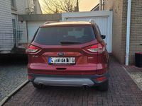 Gebraucht Ford Kuga SYNC Edition 150 PS (110 kW) 2016 Rot SUV