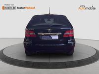 Gebraucht Mercedes B180 116 PS (85 kW) 2010 Schwarz Van / Kleinbus