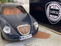 Usata Lancia Thesis 170 CV (125 kW) 2002 Grigio Berlina
