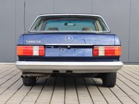Gebraucht Mercedes E500 231 PS (169 kW) 1984 Blau Limousine