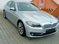 Gebraucht BMW 520 190 PS (139 kW) 2015 Silber Limousine