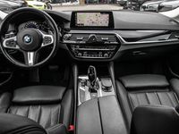 gebraucht BMW 540 xDrive Luxury Line Navi adLED RKam Tempomat