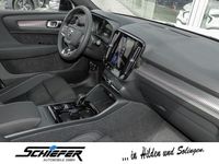 Gebraucht Volvo XC40 Plus 163 PS (119 kW) 2024 Weiß SUV