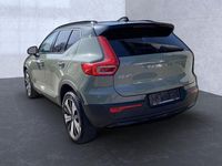 Gebraucht Volvo XC40 Core 185 kW (252 PS) 2023 Sage green / (metallic) SUV