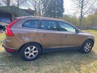 Gebraucht Volvo XC60 Momentum 163 PS (119 kW) 2011 Braun SUV