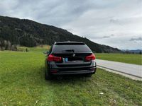 gebraucht BMW 330 330 d xDrive SportLine black shadow mit Inno-paket
