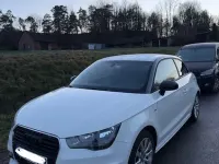 Używany Audi A1 S-Line 122 KM (89 kW) 2011 Biały Hatchback