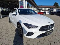 Gebraucht Mercedes CLA180 136 PS (100 kW) 2025 Weiß Limousine