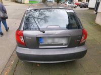 gebraucht Kia Rio 1,3 L 82 PS Hu 7 - 24