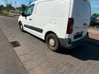 Gebraucht Peugeot Partner 98 PS (72 kW) 2013 Weiß Van / Kleinbus
