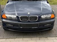 Gebraucht BMW 320 150 PS (110 kW) 2000 Blau Limousine