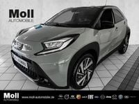 Gebraucht Toyota Aygo X-plore 72 PS (52 kW) 2024 Gruen Kleinwagen