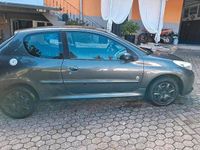 Gebraucht Peugeot 206+ 75 PS (55 kW) 2013 Grau Kleinwagen