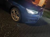Gebraucht Audi A4 Ambiente 150 PS (110 kW) 2018 Blau Kombi