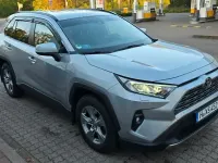 Gebraucht Toyota RAV4 175 PS (128 kW) 2023 Grau SUV
