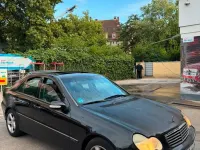 Gebraucht Mercedes C220 Avantgarde 143 PS (105 kW) 2002 Schwarz Limousine