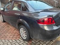 Gebraucht Fiat Linea 90 PS (66 kW) 2008 Braun Limousine