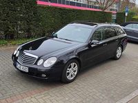 Gebraucht Mercedes E220 Elegance 170 PS (125 kW) 2007 Schwarz Kombi