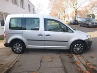 Second-hand VW Caddy 109 CP (80 kW) 2012 Argintiu Monovolum