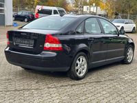 Gebraucht Volvo S40 140 PS (102 kW) 2005 Schwarz Limousine
