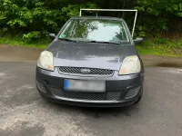 Gebraucht Ford Fiesta 70 PS (51 kW) 2007 Grau Kleinwagen