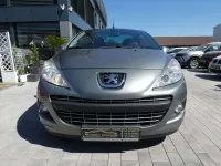 Gebraucht Peugeot 207 Platinum 120 PS (88 kW) 2012 Lack grau ermitage/metallicl Cabrio