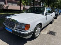 Second-hand Mercedes E300 220 CP (161 kW) 1992 Alb Cabrio