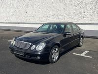Gebraucht Mercedes E220 150 PS (110 kW) 2005 Limousine
