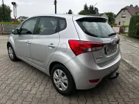 Gebraucht Hyundai ix20 Edition 90 PS (66 kW) 2012 Silber Kleinwagen