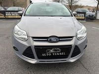 Gebraucht Ford Focus Trend 101 PS (74 kW) 2014 Silber Limousine