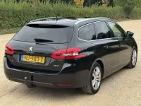 Gebraucht Peugeot 308 SW 120 PS (88 kW) 2015 Schwarz Kombi