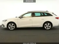 Używany Seat Leon FR 204 KM (150 kW) 2022 Biały Kombi