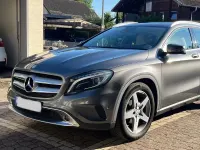 Gebraucht Mercedes GLA180 122 PS (89 kW) 2016 Grau SUV