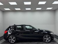Gebraucht BMW 120 Sport Line 190 PS (139 kW) 2015 Schwarz Kleinwagen