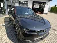 Gebraucht Mazda MX30 Edition 170 PS (125 kW) 2024 Maroon rouge: 2tone (schwarz) SUV